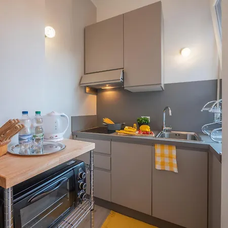 Xenia - Modern, Quiet And Cozy Milan
