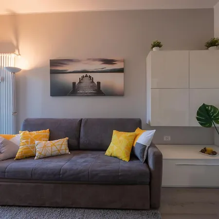 Xenia - Modern, Quiet And Cozy Milan